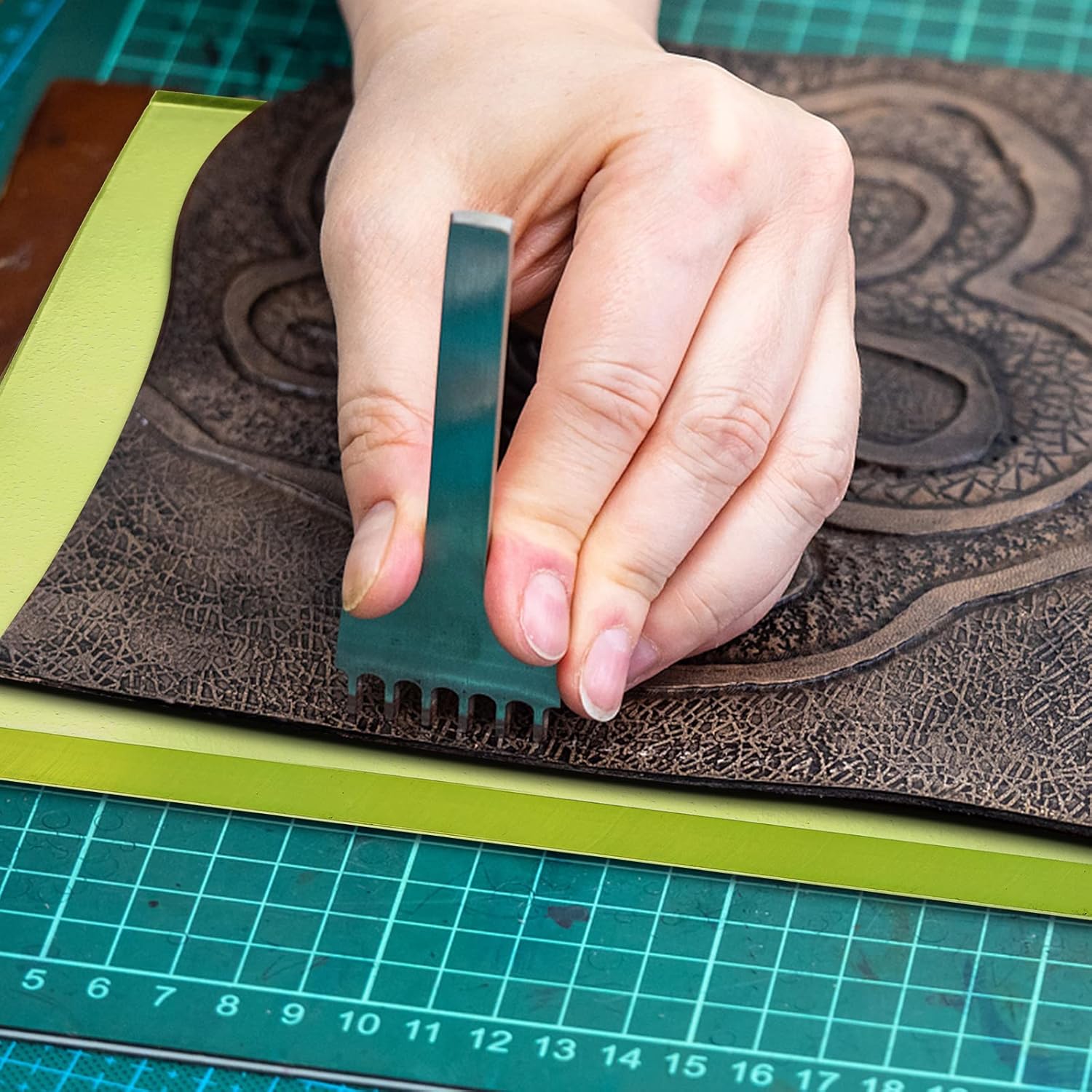 Skórzane podkładki do dziurkow – Cutting Mat Self Heal recenzja i cena