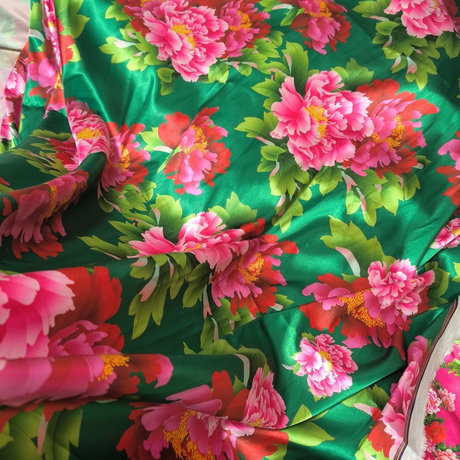 Tkanina satynowa z octanu z kw – Sewing By recenzja i cena